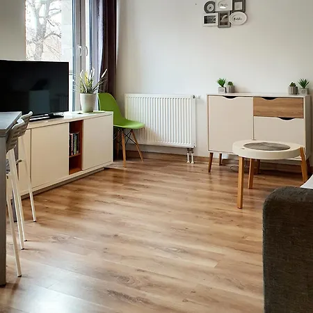 Good Time Strzelecka C Apartment *
