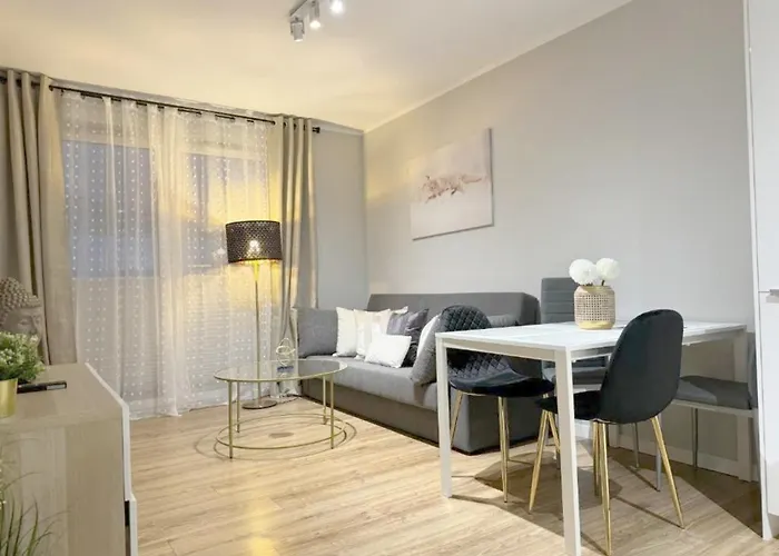 Good Time Centrum Strzelecka 아파트 *