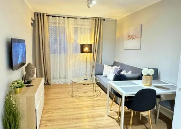 Good Time Centrum Strzelecka 아파트